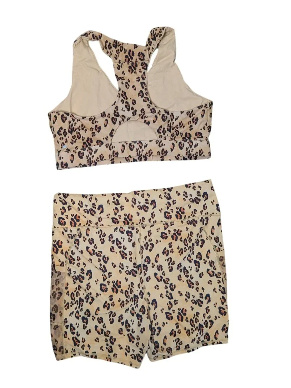 Fabletics Leopard Print Two Piece Activewear Set 4X Sports Bra Athletic Shorts